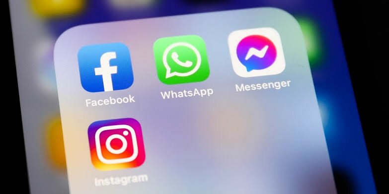 Nigerian Gov’t sues WhatsApp, Facebook, Instagram owners, demands they pay N30bn